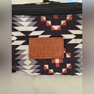 Ranch Dressn - Saddle Sack Geometric Pattern Bag 🤠